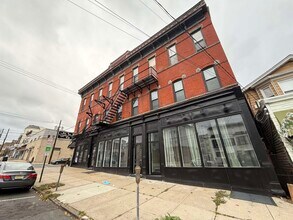 Building Photo - 155 Midland Ave