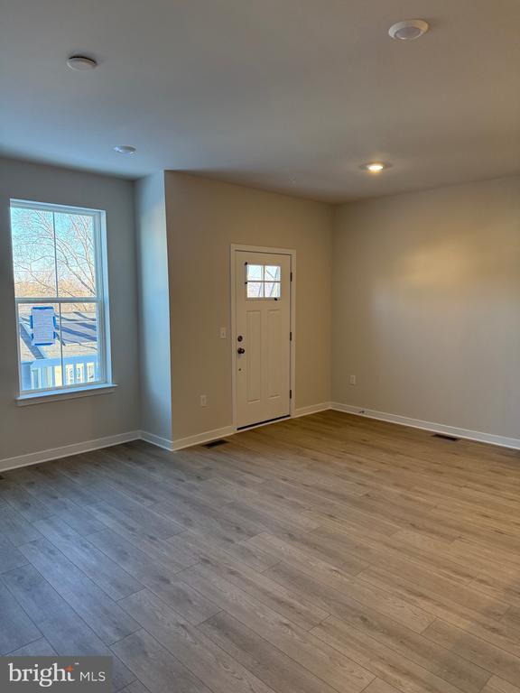 Building Photo - 115 Abramo Victor Dr