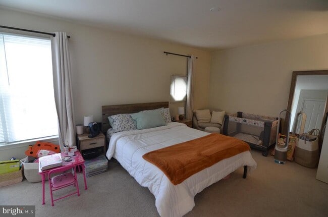 Building Photo - 2039 Gallows Tree Ct