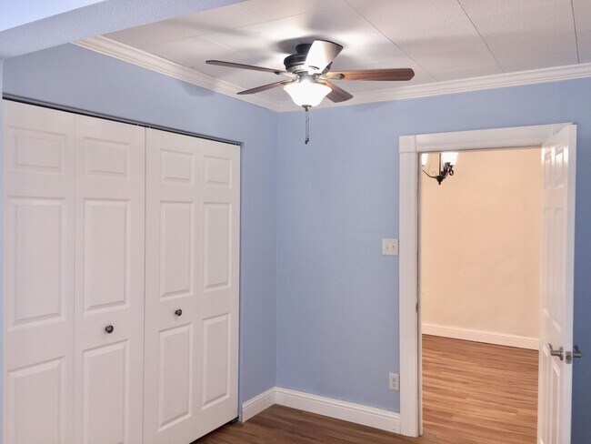 Building Photo - REMODELED 2 Bedroom Downtown Home