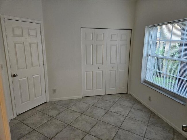 Building Photo - 5845 Eagle Cay Cir