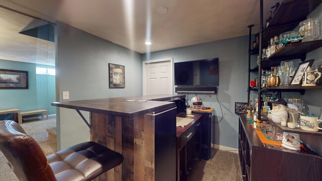 Building Photo - 2716 Stone Valley Dr