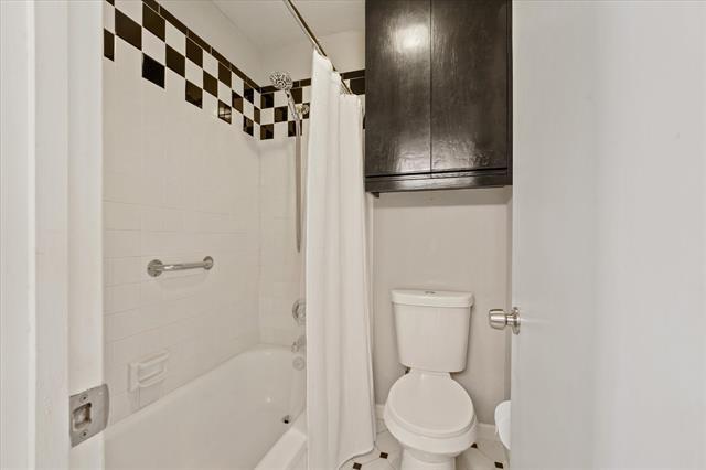 Building Photo - 4409 Travis St