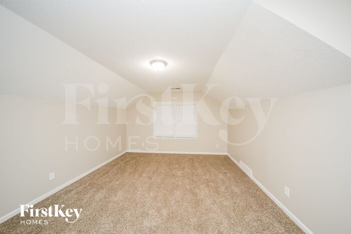 Building Photo - 7270 Stamford Dr