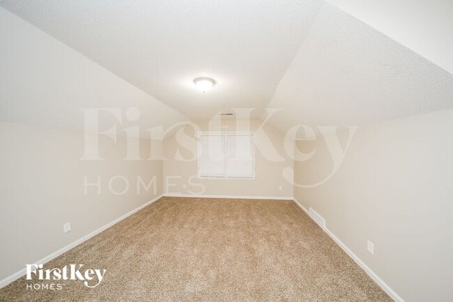 Building Photo - 7270 Stamford Dr
