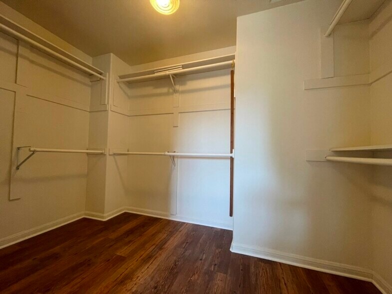 Building Photo - 19 Tiburon Ct