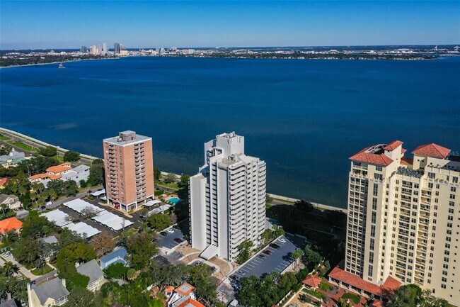 Building Photo - 4141 Bayshore Blvd