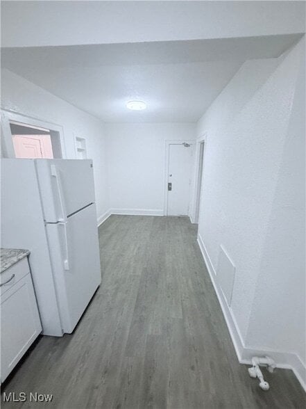 Building Photo - 13671 Euclid Ave