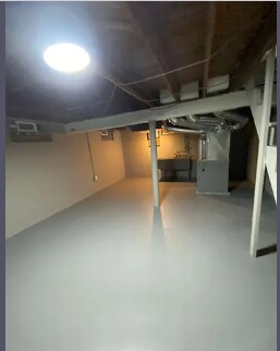 Building Photo - 1523 Babbitt Rd