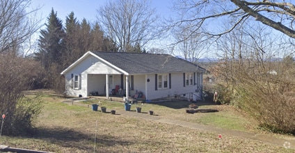 Building Photo - 35 Onteora Blvd