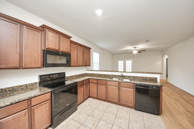 Building Photo - 9526 Opal Gates Dr