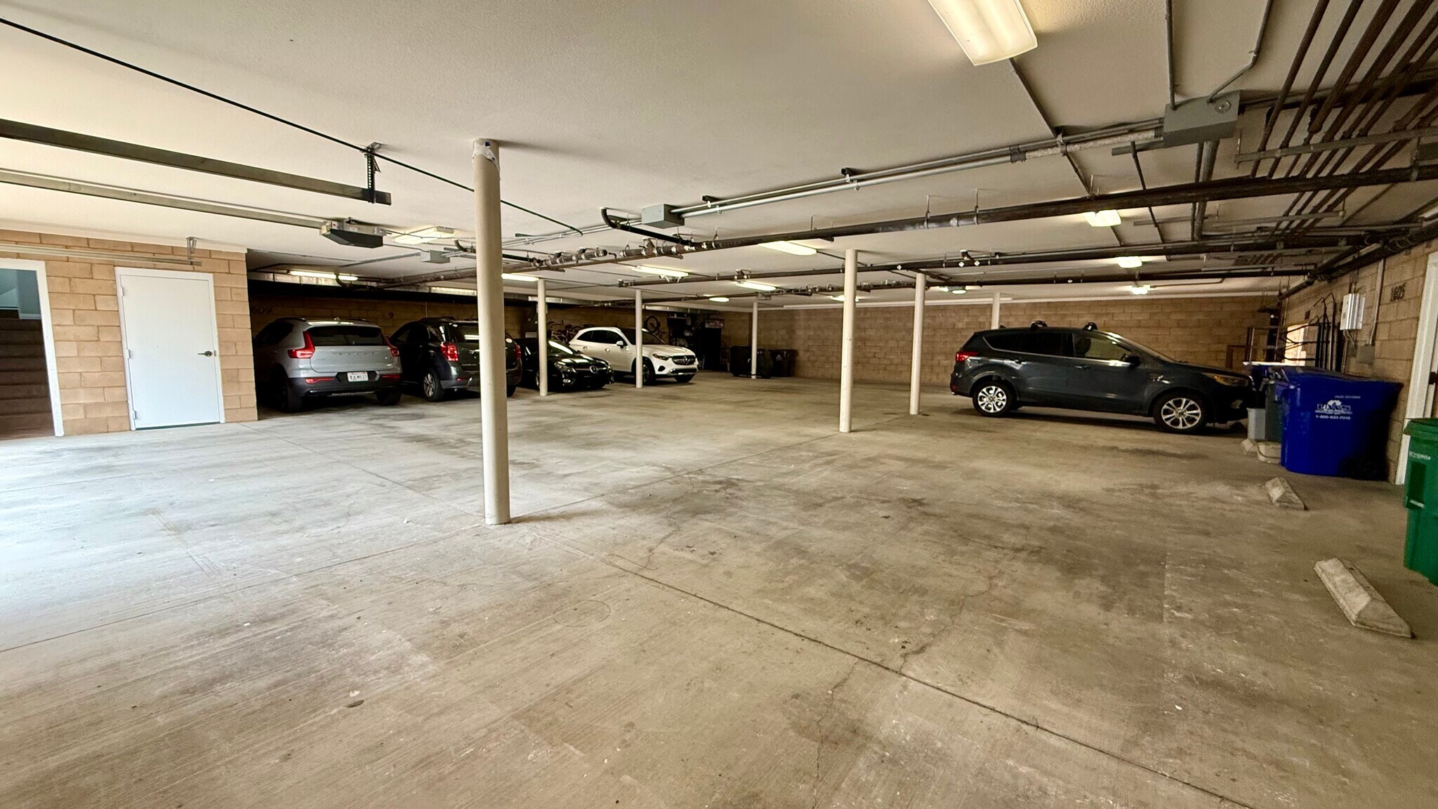 Building Photo - 1605 Emerald St