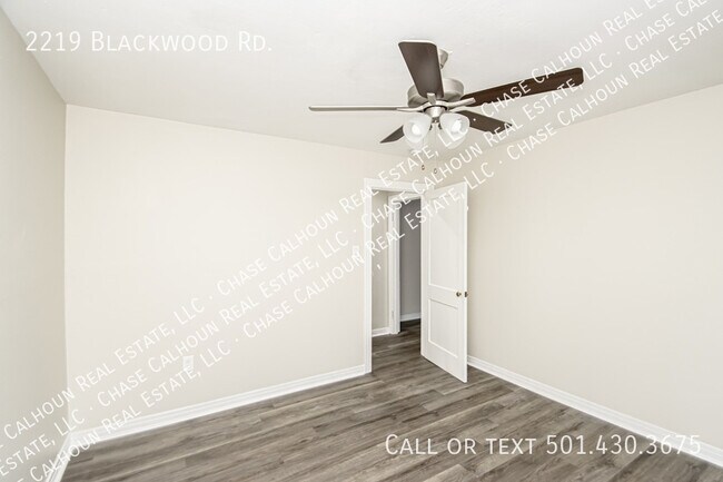 Building Photo - 2219 Blackwood Rd