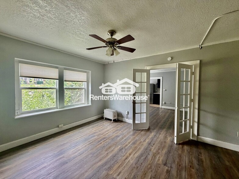Building Photo - 3607 Ingersoll Ave