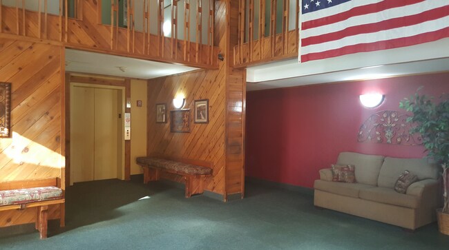 Building Photo - 175 county road b2 E