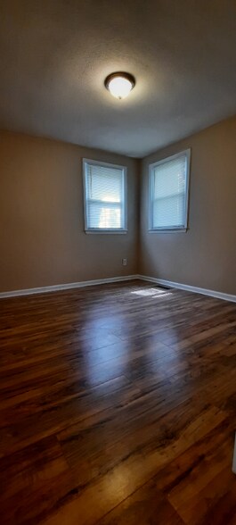 Building Photo - 3216 Torbett St