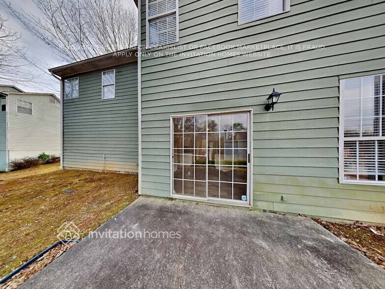 Building Photo - 6884 Breeze Dr