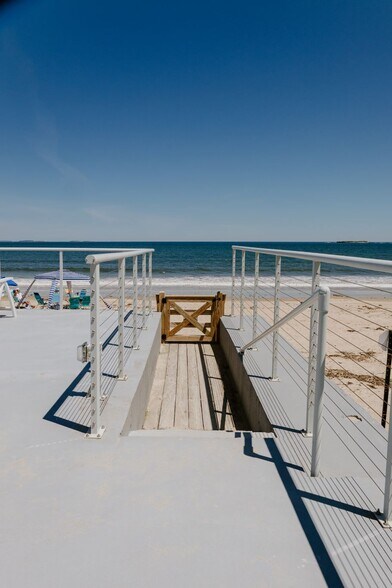 Building Photo - 311 Seaside Ave