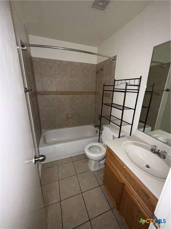 Building Photo - 1402 Chips Dr