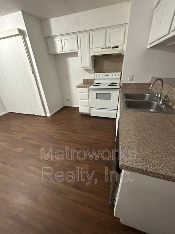 Building Photo - 118 Pine Meadow Dr
