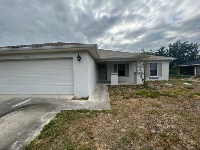 Primary Photo - 6012 Thrush Ave