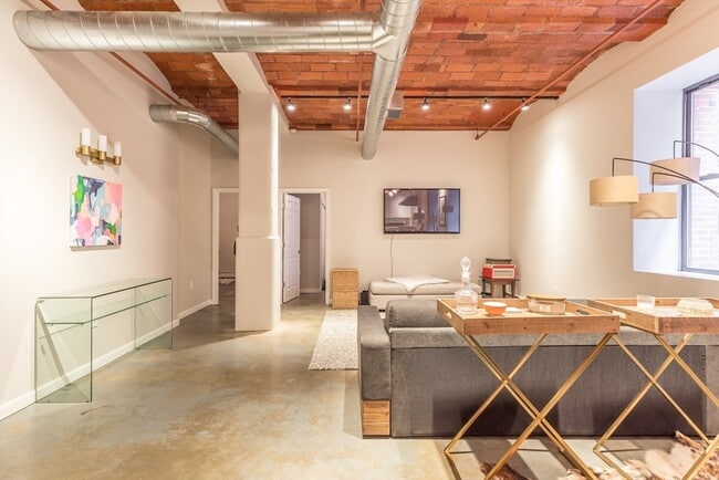 Building Photo - 717 Atlantic Ave