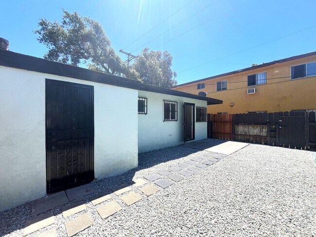 Building Photo - 1594 Sepulveda Ave