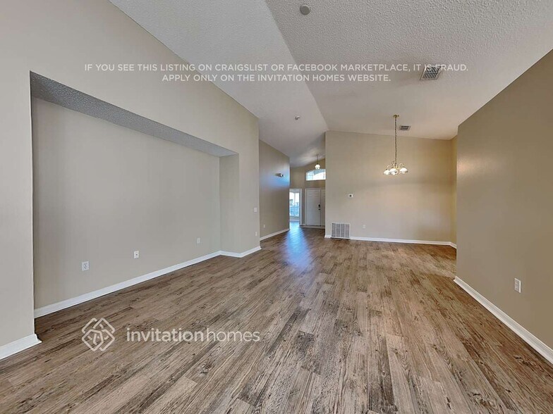 Building Photo - 2521 Asbury Ct