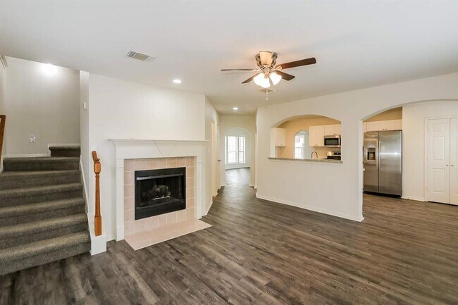 Building Photo - 23043 N Waterlily Dr