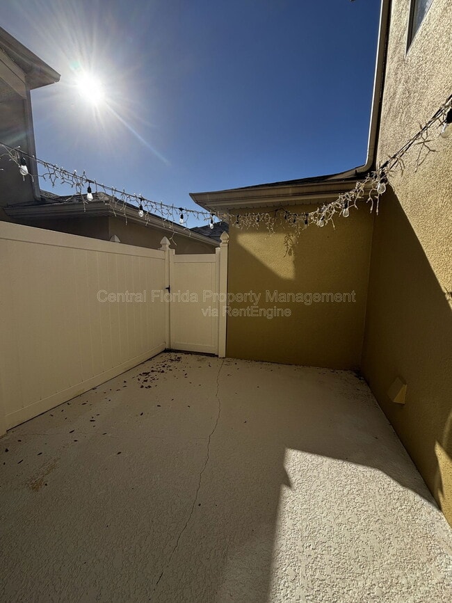 Building Photo - 13208 Sour Orange Dr