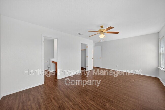 Building Photo - 4935 Dahlia Terrace