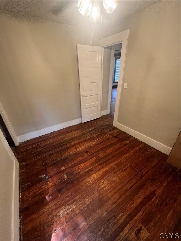 Building Photo - 214 Lynch Ave