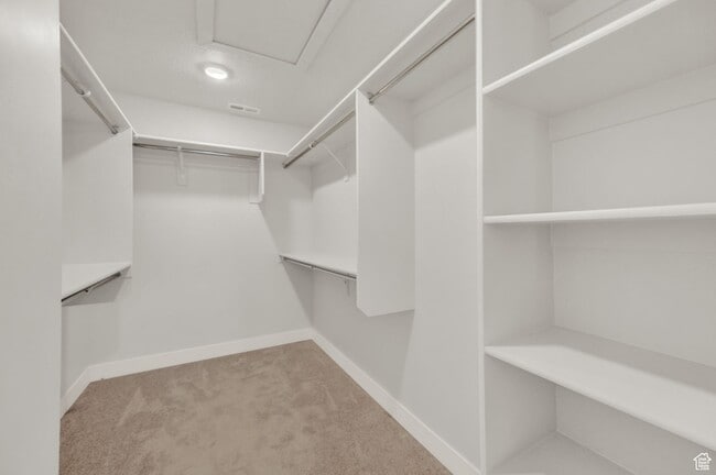 Building Photo - 106 N Midland Dr