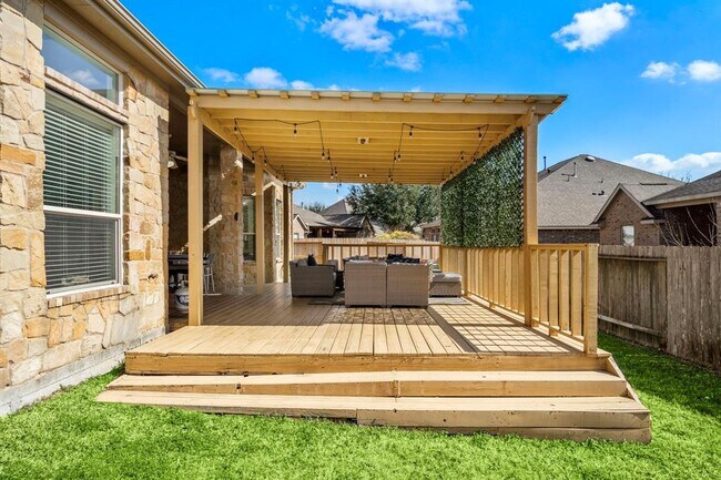 Building Photo - 1319 Allison Meadows Court