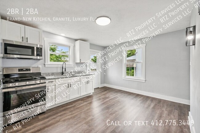 Building Photo - 553 Farnsworth Ave