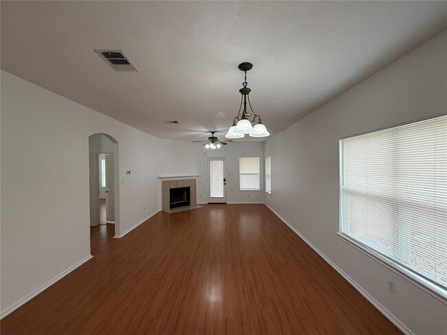 Building Photo - 9403 Brandts Wood St