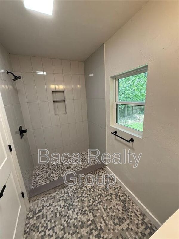 Building Photo - 1212 NW 48th St