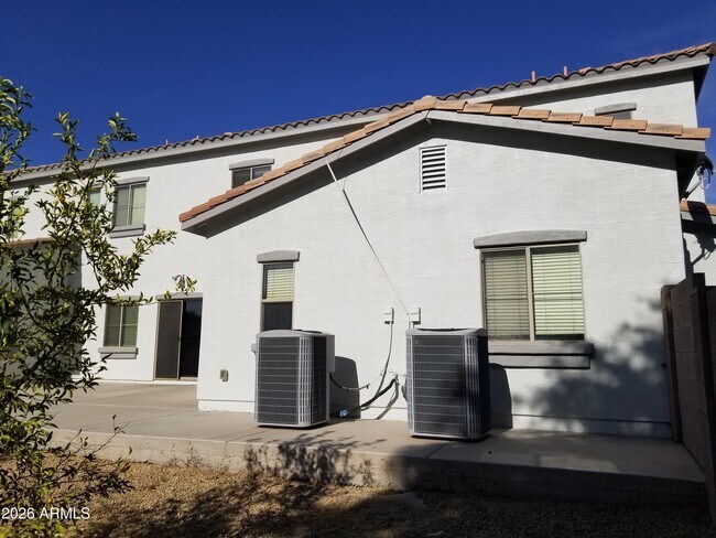 Building Photo - 542 N Citrus Ln