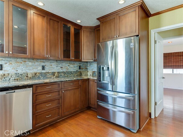 Building Photo - 834 15th St