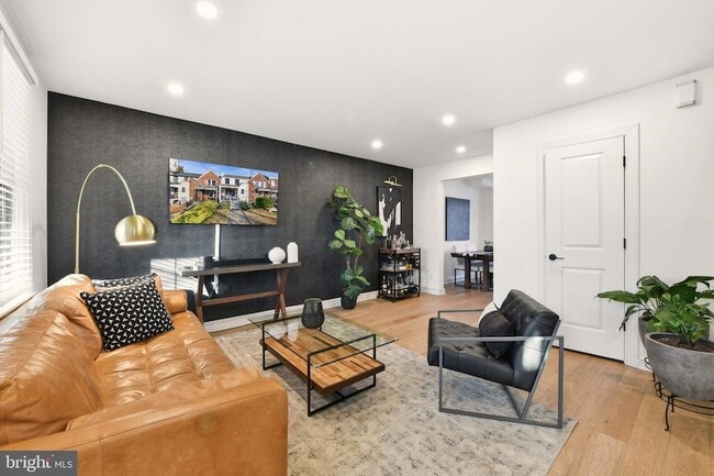 Building Photo - 5113 4th St NW