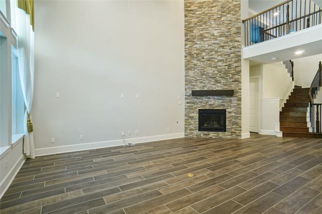 Building Photo - 2830 Lotus St