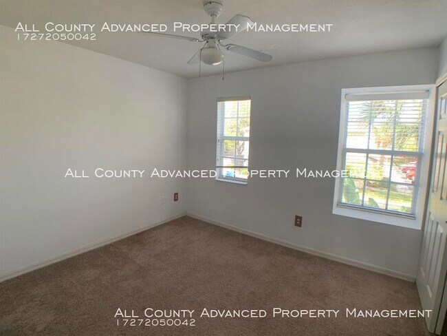 Building Photo - Waterford townhome for rent many amenities
