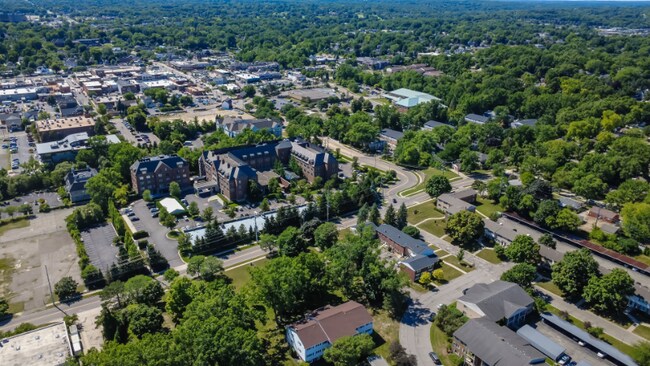 Building Photo - 1097 Tienken Ct