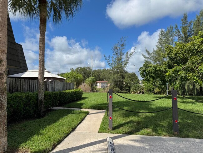 Building Photo - 4709 47th Way