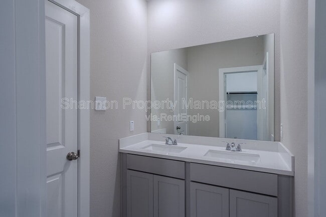 Building Photo - 13323 Prado Rdg Ln
