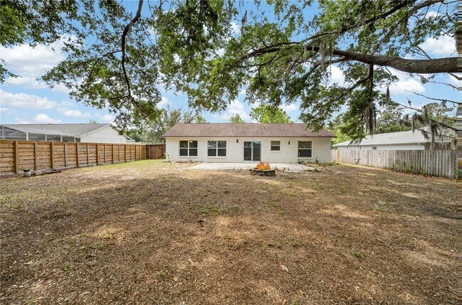 Building Photo - 10748 Siena Dr