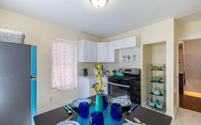 Building Photo - 508 Federal St