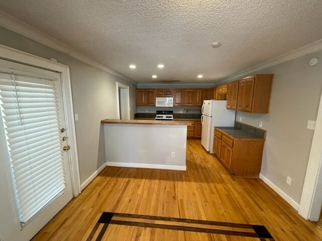 Building Photo - 2708 23rd St