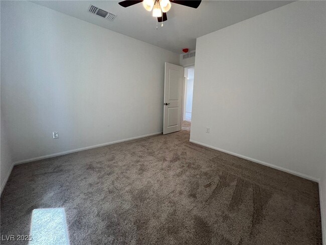 Building Photo - 7470 S Pioneer Way