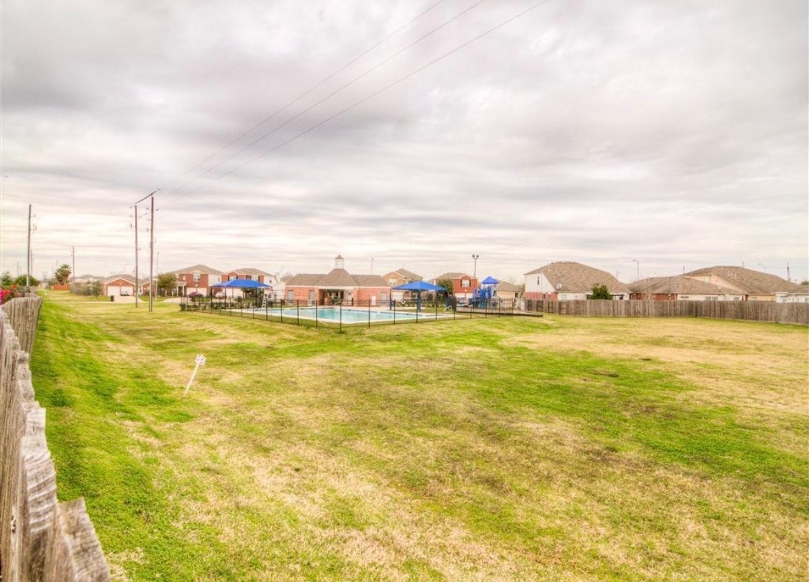 Building Photo - 14938 Sugar Sweet Dr